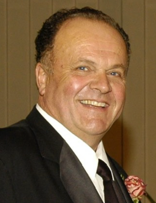 Derrick James Beloungea
